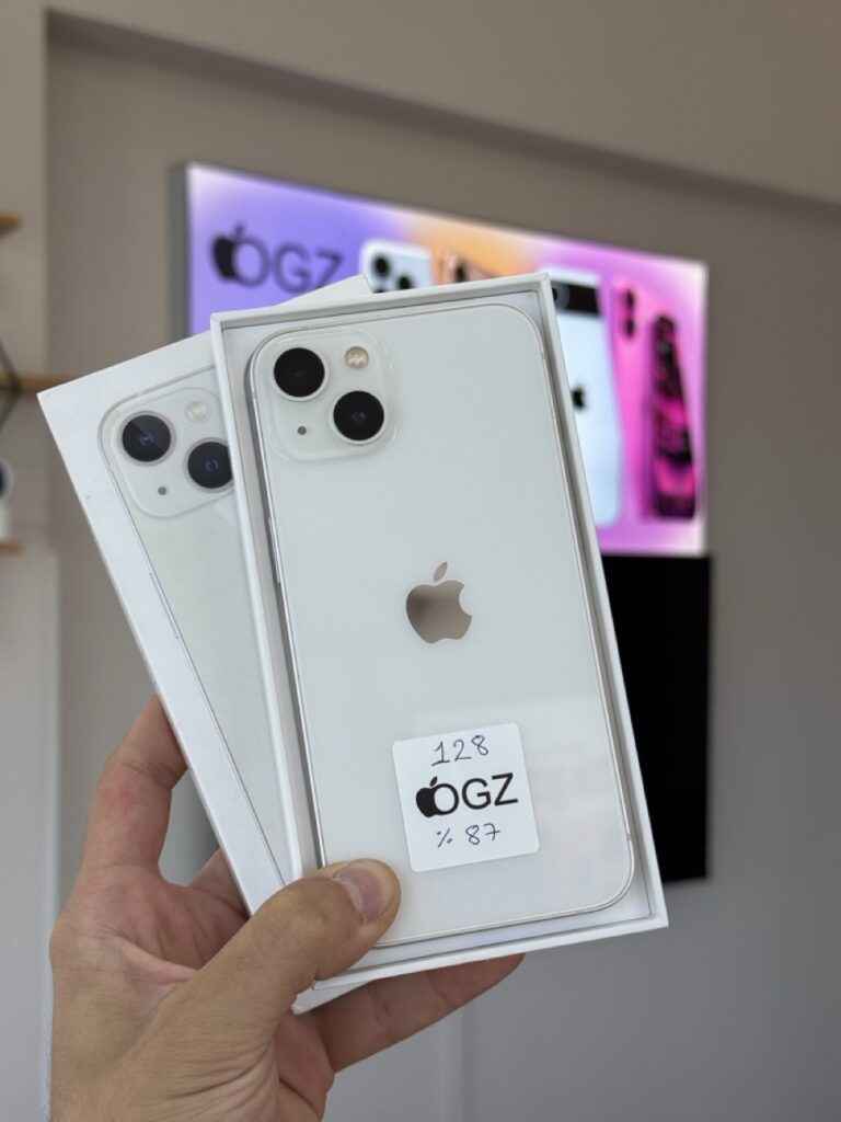 iPhone 13